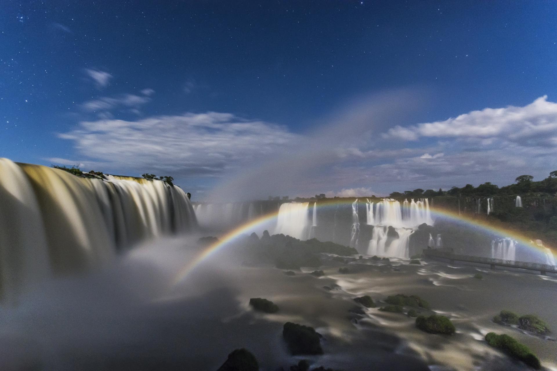 The impressive waterfalls of Foz do Iguacu