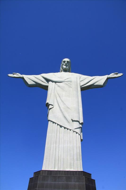 Rio becomes a little bit greener Statue of Christ in Rio de Janeiro