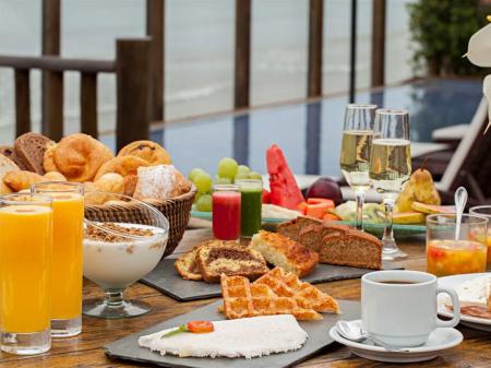 Hotel Villa Rasa Marina Breakfast
