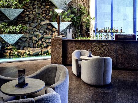 Bar at Hotel Atlante Plaza