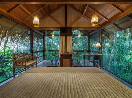 Example a modern furnished room at Anavilhanas Jungle Lodge