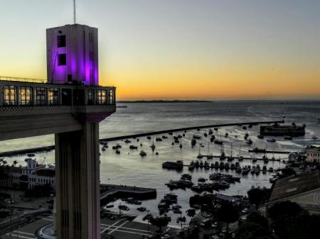 Lacerda Elevator in Salvador at sunset