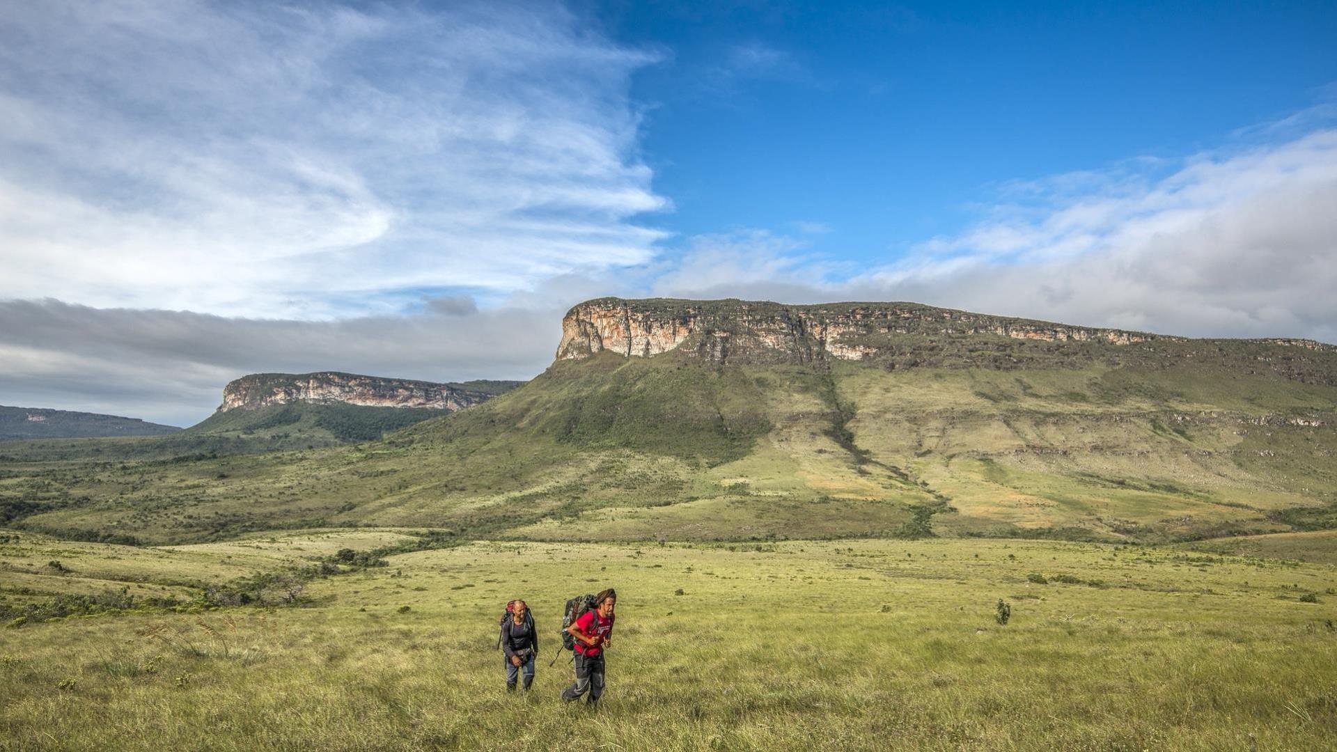 Two visitors trekking in the Chapada Diamantina National Park, Bahia - Brazil