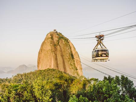 Up to the Sugarloaf Mountain by cable car