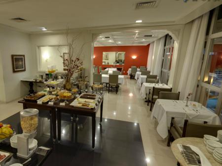 Restaurant of Hotel Plaza Blumenau 