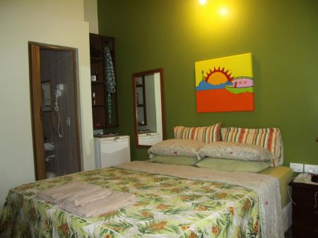 Example of a double room with bath at Pousada Enseada das Conchas