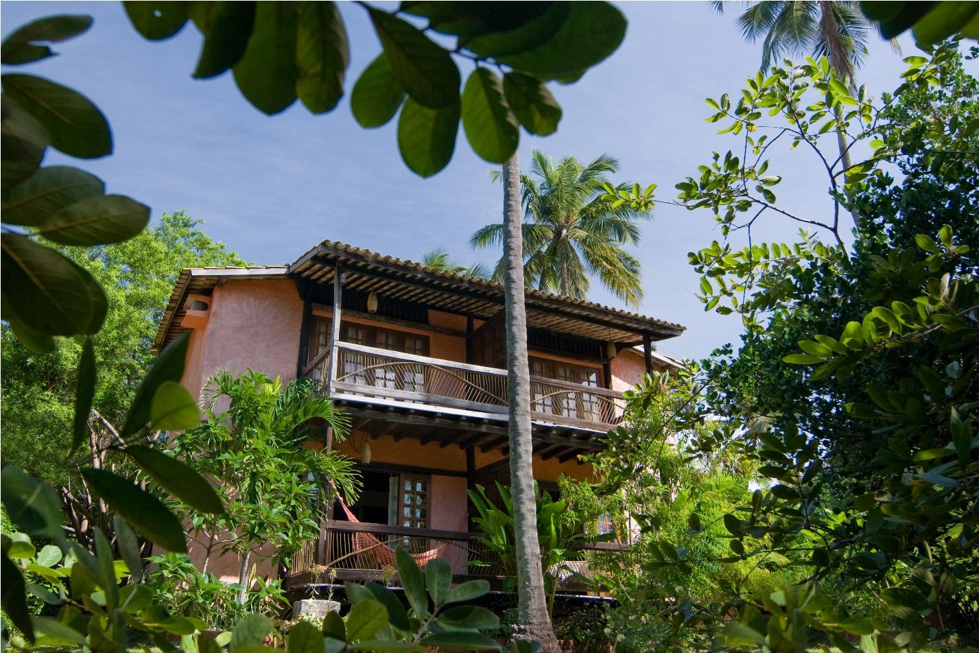 Brazil Imbassai: View on Pousada Vilangelim from the garden