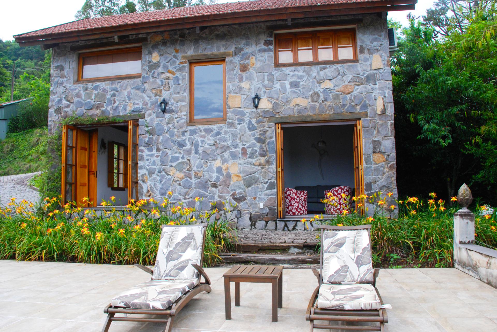 External view of the main building of Pousada Borghetto Sant'Anna in Bento Goncalves, Brazil