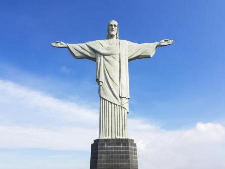 Christ statue in Rio de Janeiro