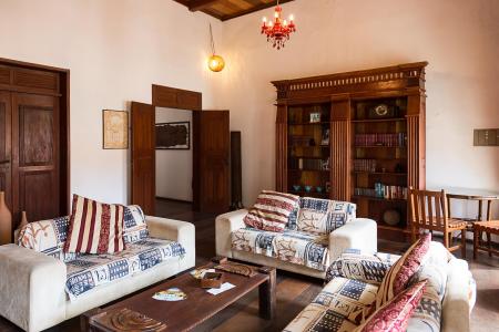 Colorful, cozy sofas and seats at Casa Lavinia