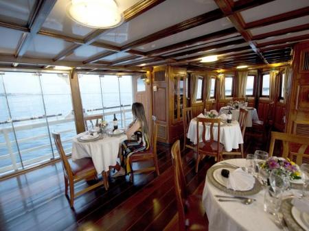 Motor Yacht Tucano: River view from the restaurant