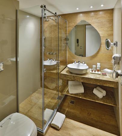 Guest room's bathroom at Arena Ipanema Hotel Rio de Janeiro Brazil