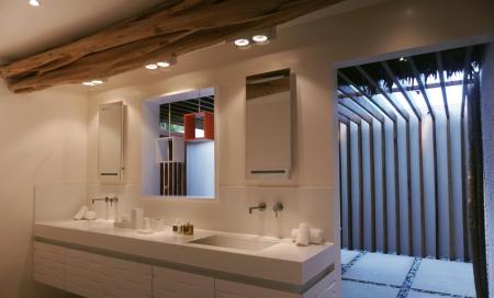 Bathroom in Master Bungalow at Hotel Casana