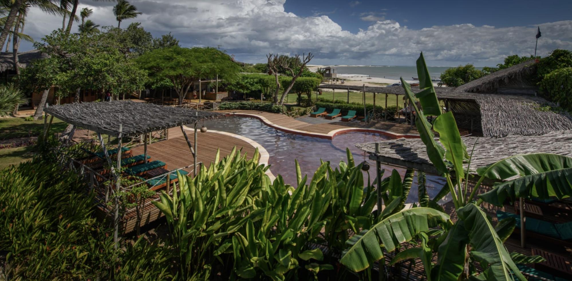Pool area at Vila Kalanga
